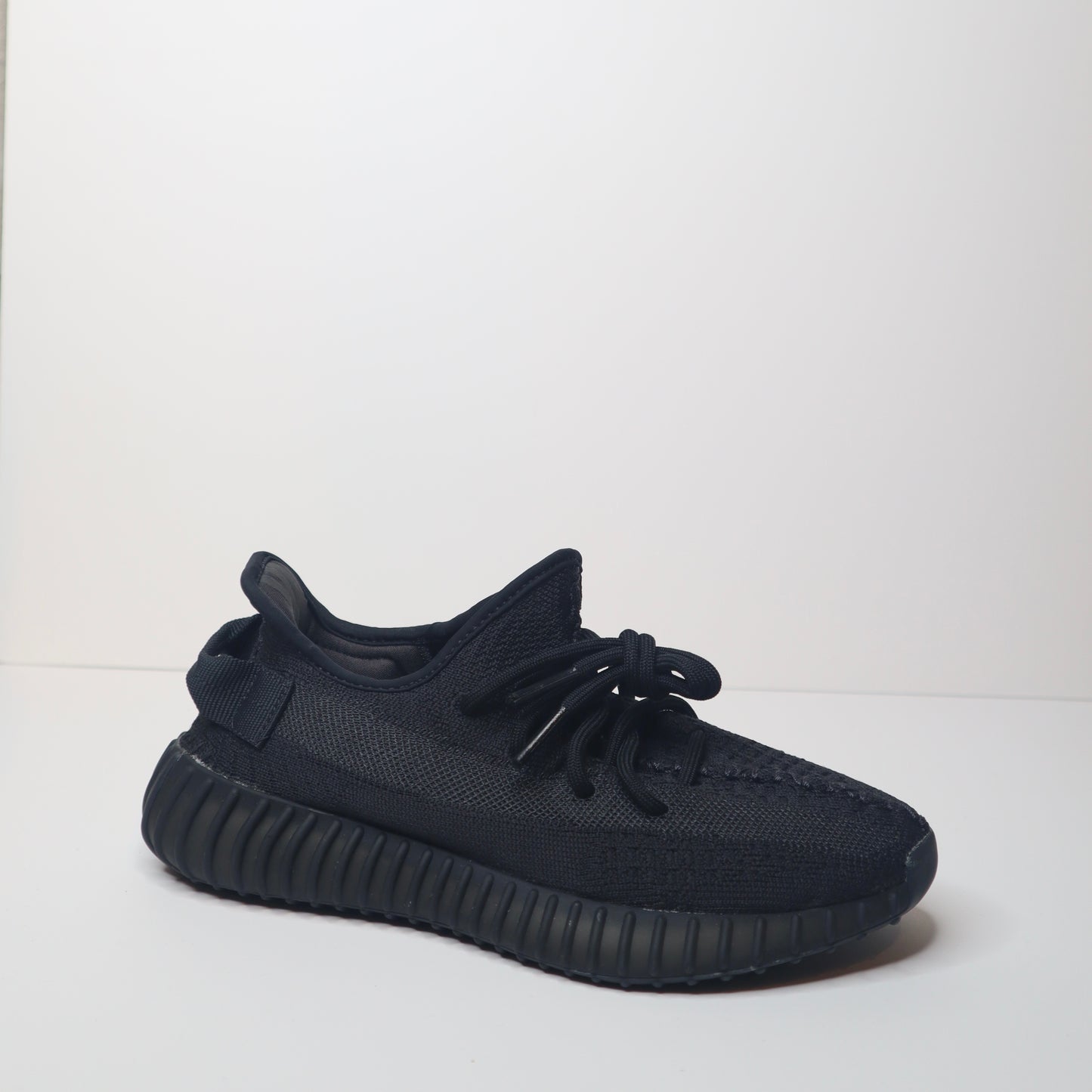 Yeezy 350 Onyx