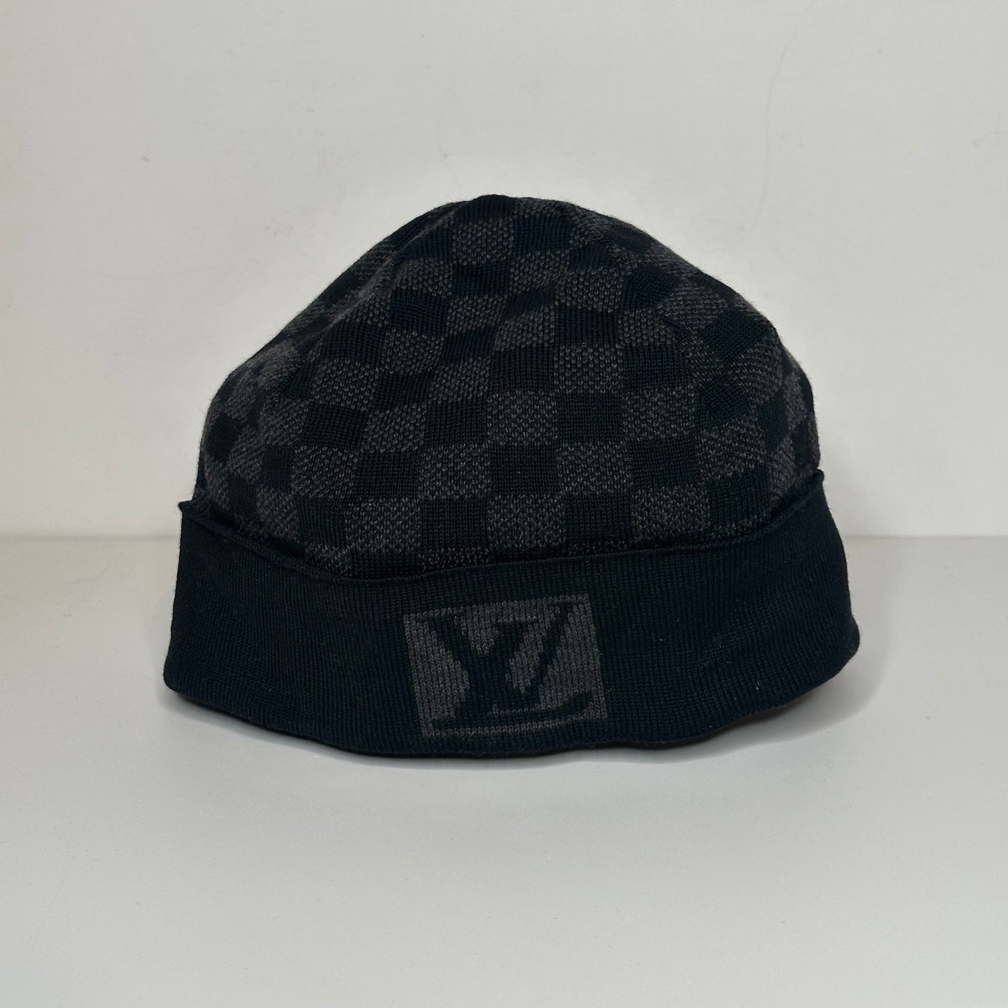 L V Beanie