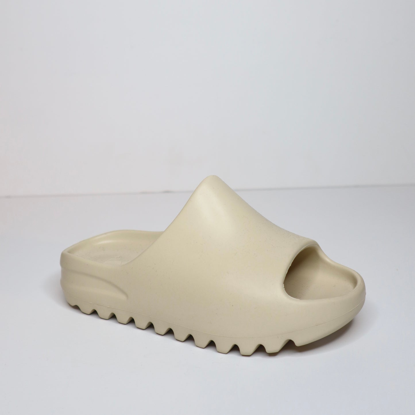 Yeezy Slide Bone (Kids)