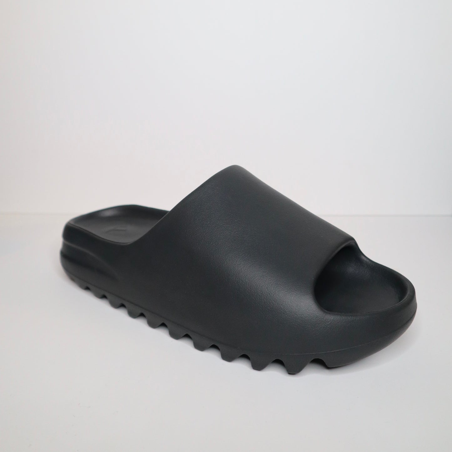 Yeezy Slide Onyx