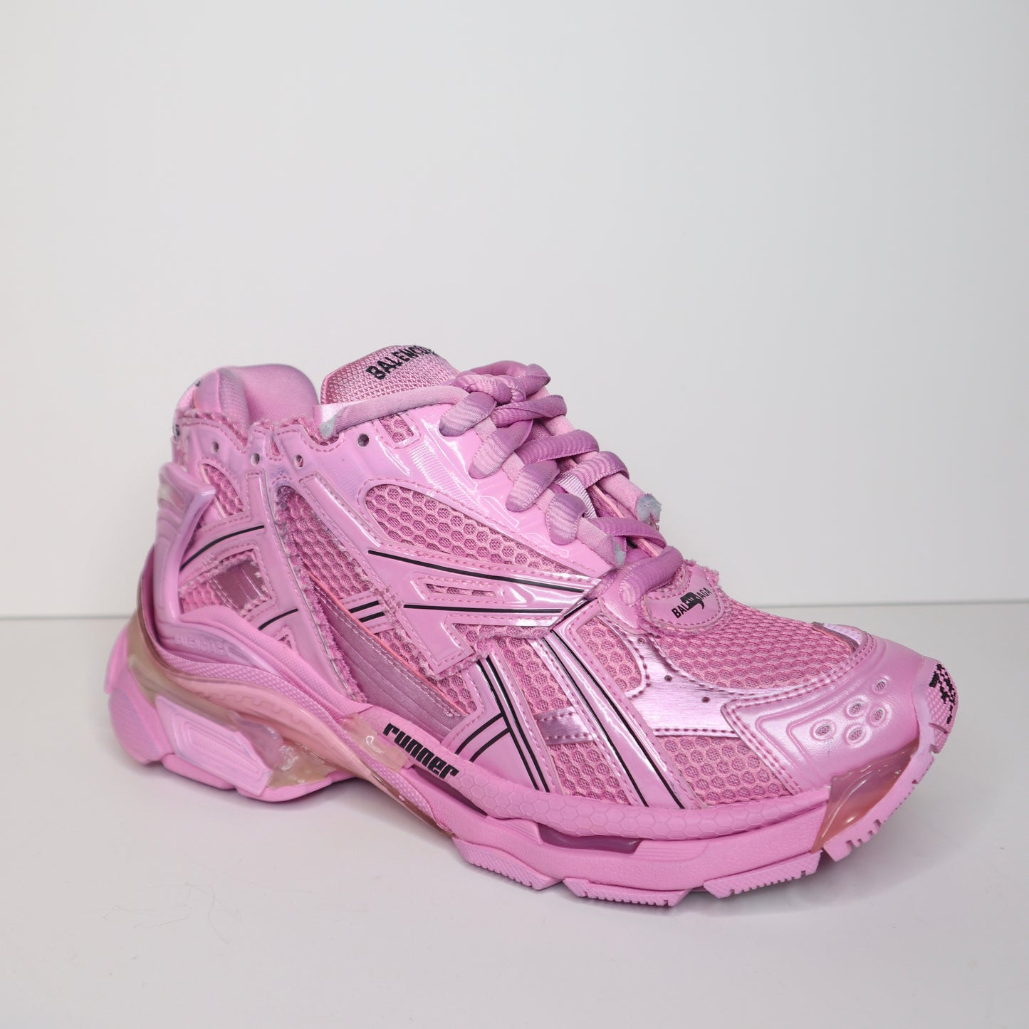 Balenciaga Runner Pink/Pink Sneaker