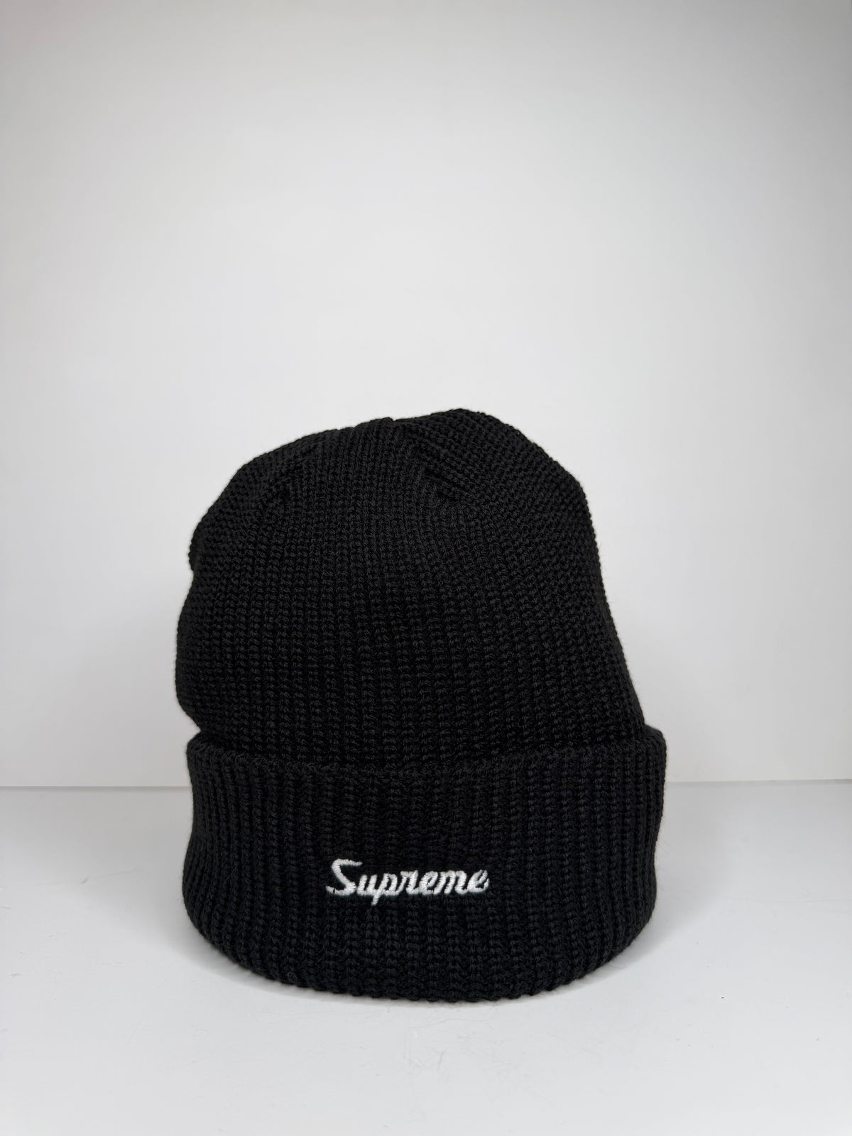 Supreme Loose Gauge Black/White Beanie
