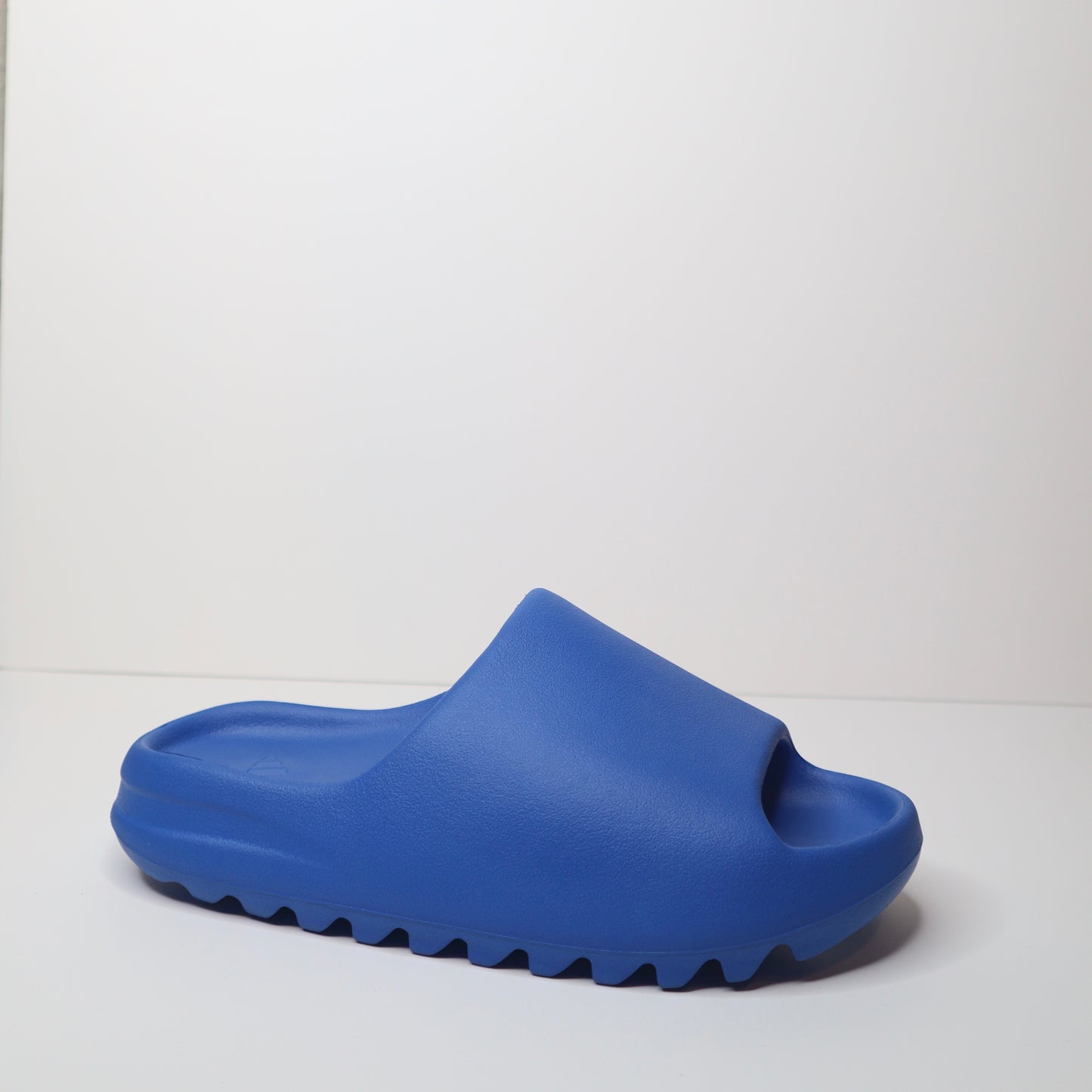 Yeezy Slide Azure