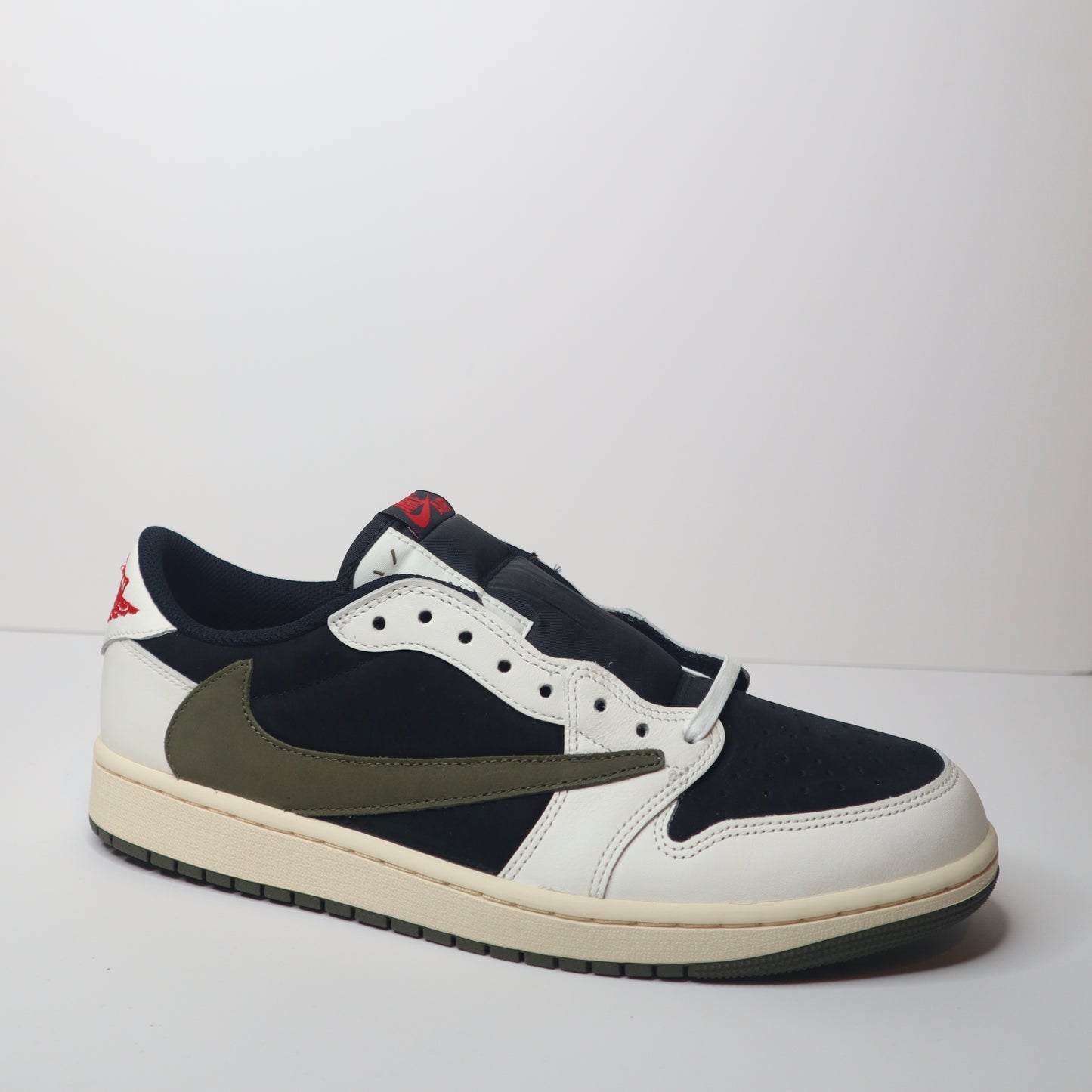 Jordan 1 Low Travis Scott Olive