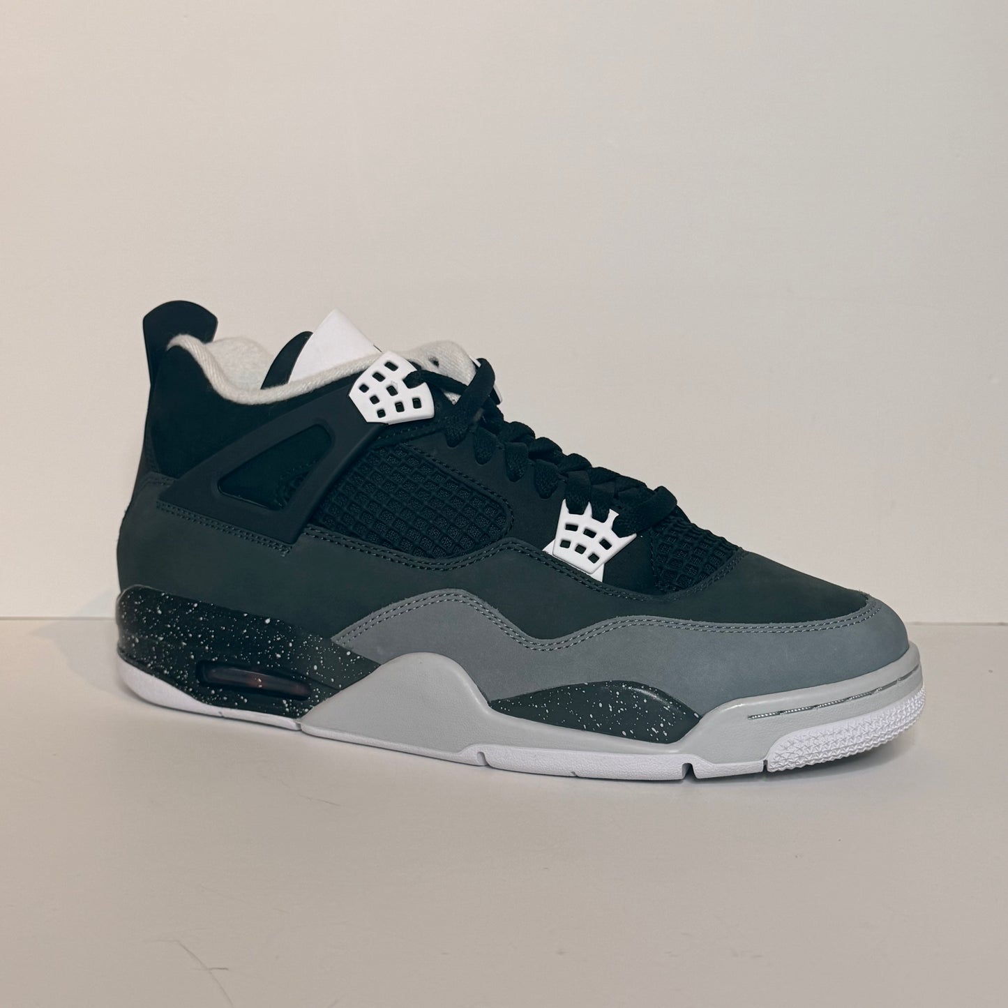 Jordan 4 Fear