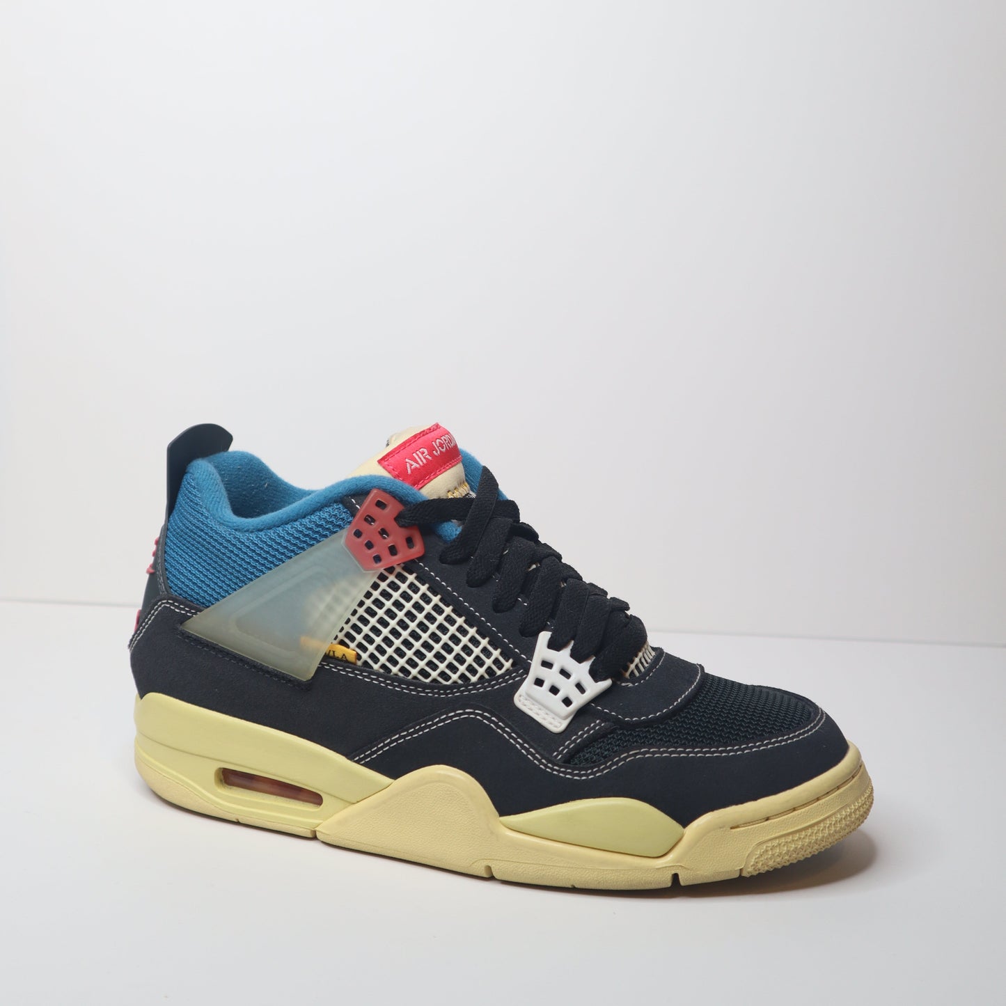Jordan 4 Union Off Noir