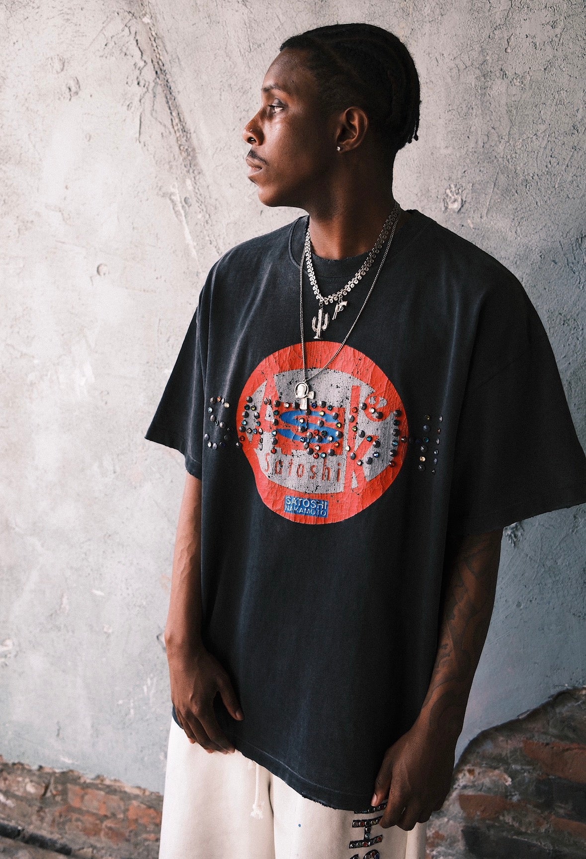 Satoshi Nakamoto 'Ask Satoshi' Tee Washed Black