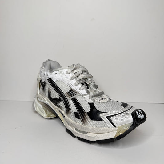 Balenciaga Gradient Runner White/Black