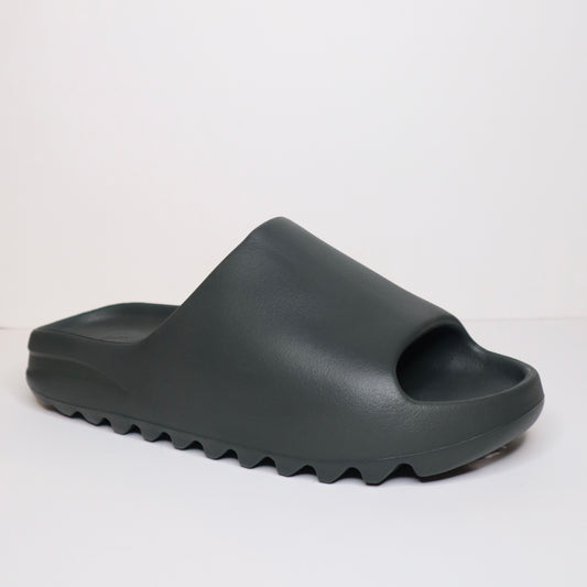 Yeezy Slide Dark Onyx