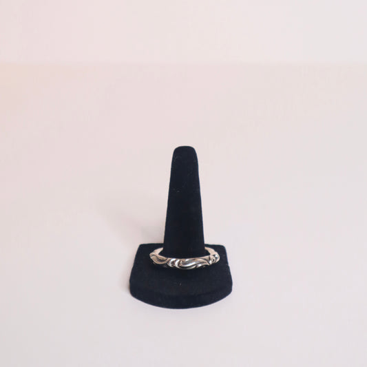 CH Silver Scroll Band Ring Sz 12