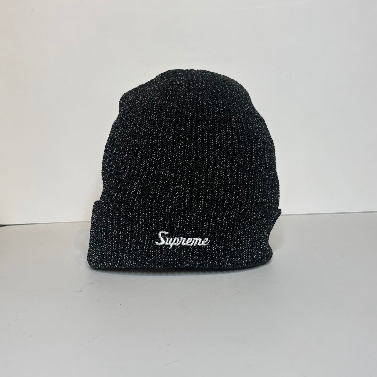 Supreme Loose Gauge Black Beanie