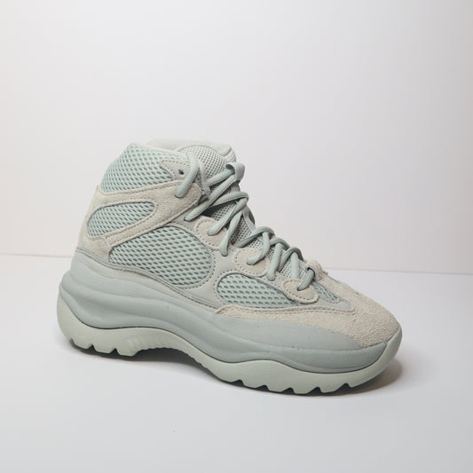 Yeezy DSRT Boot Salt