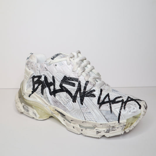 Balenciaga Runner Grafitti White Sneaker
