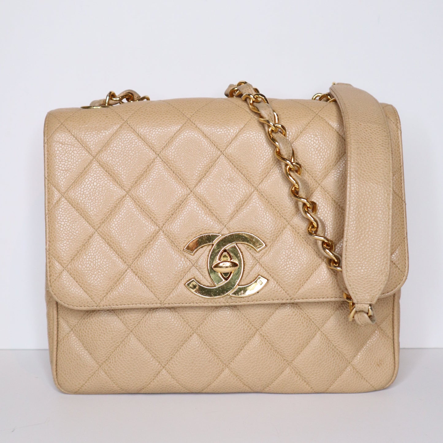 Chanel Square Flap Caviar Bag 1994-96 series 32