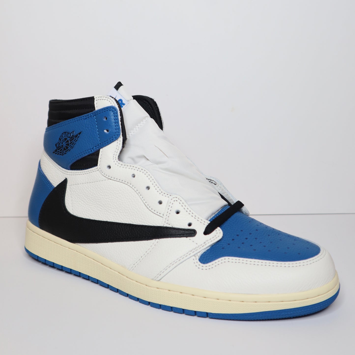 Jordan 1 Travis Scott x Fragment High