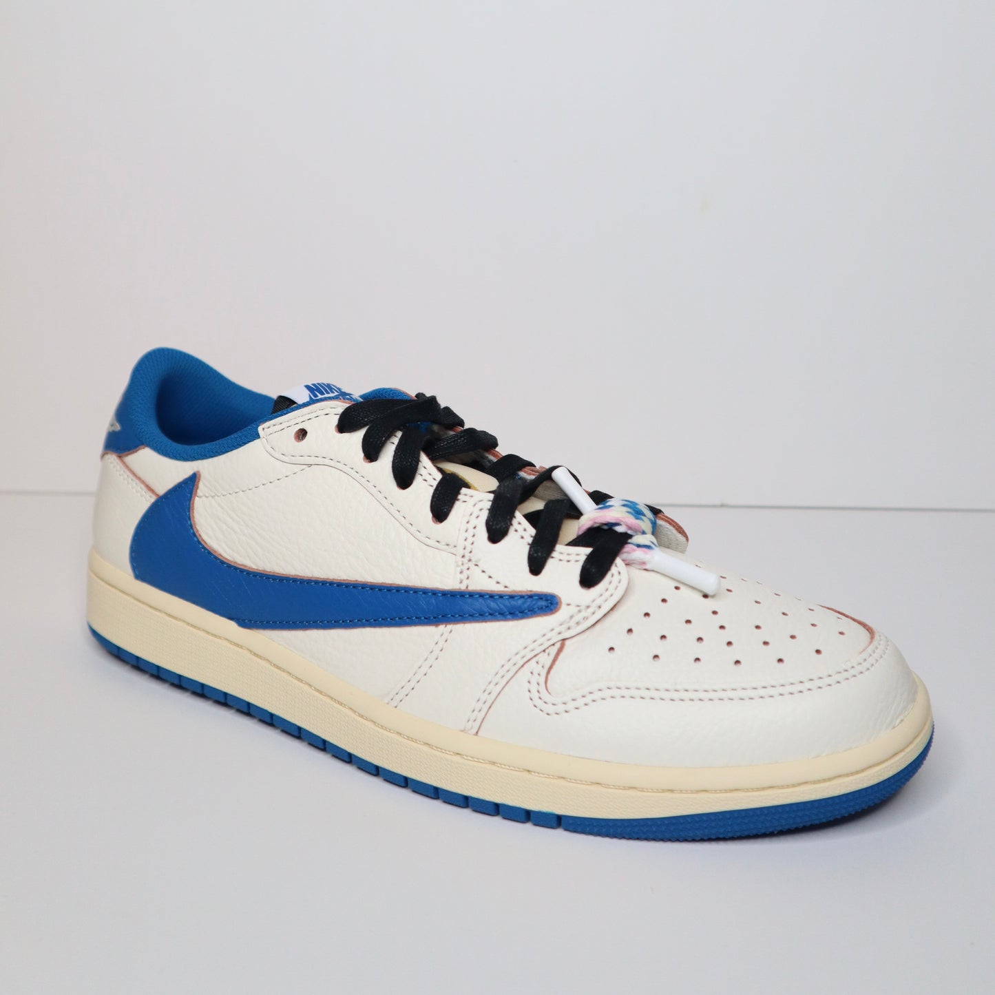 Jordan 1 Low Travis Scott X Fragment 'Sail Military Blue'