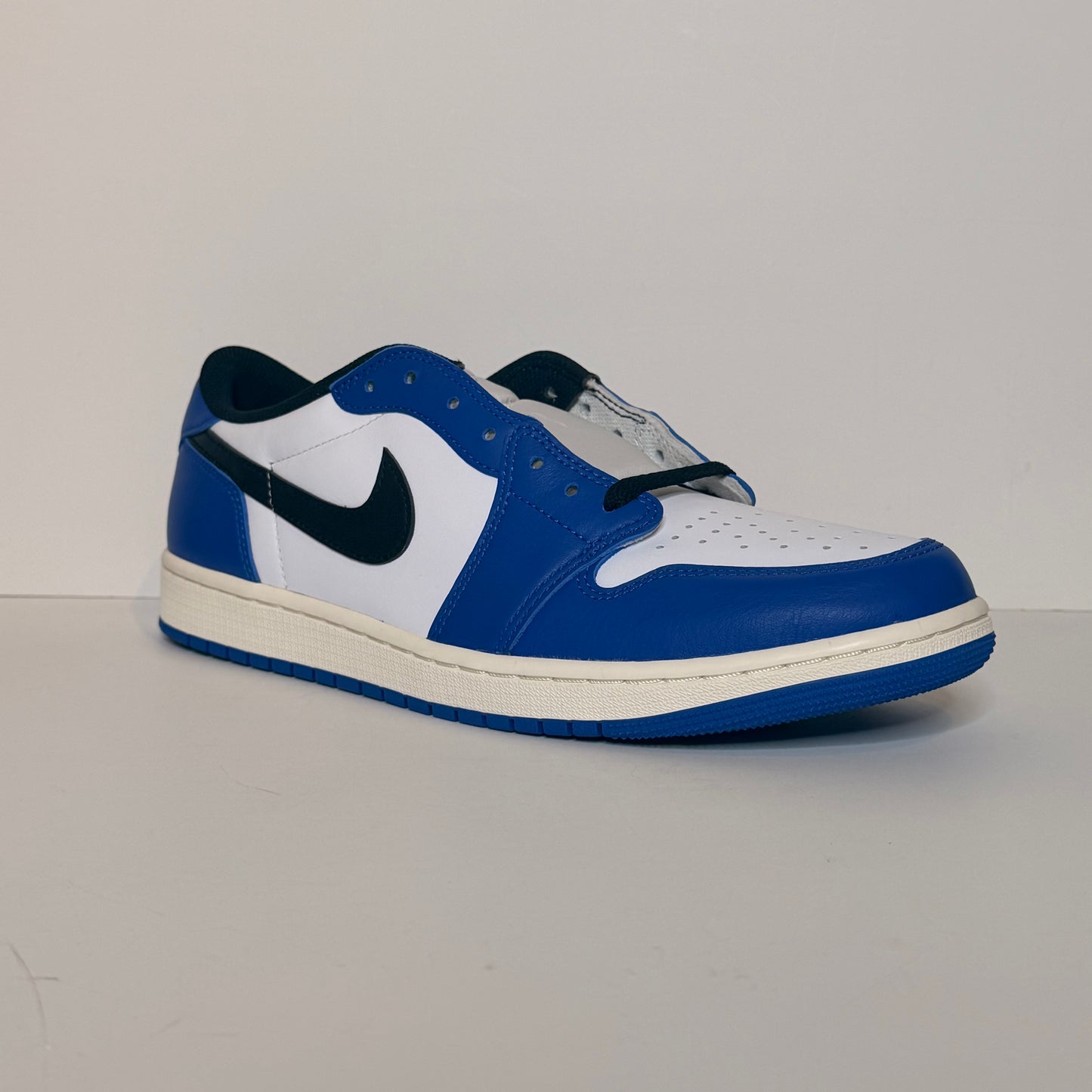 Jordan 1 Low OG Blue