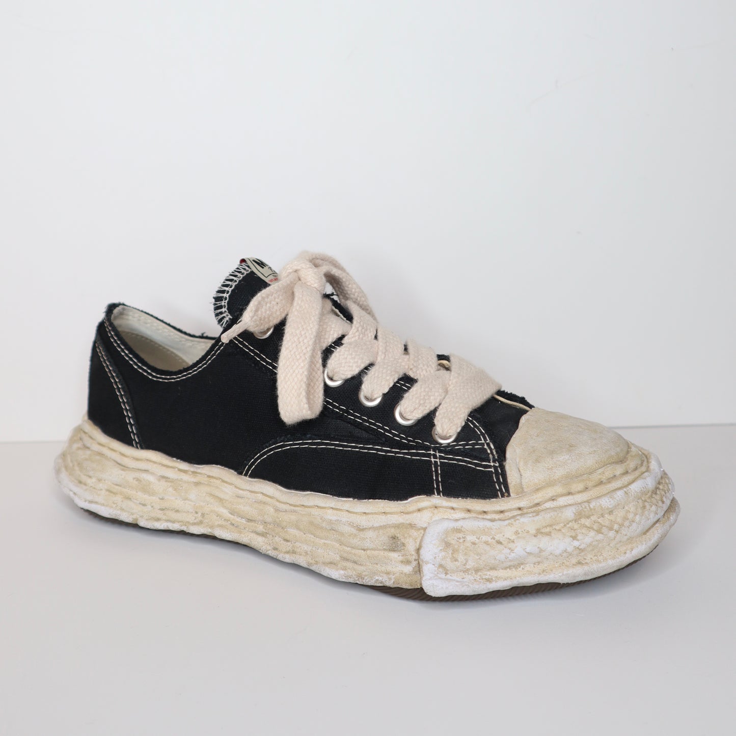 Maison Mihara Peterson Sneaker