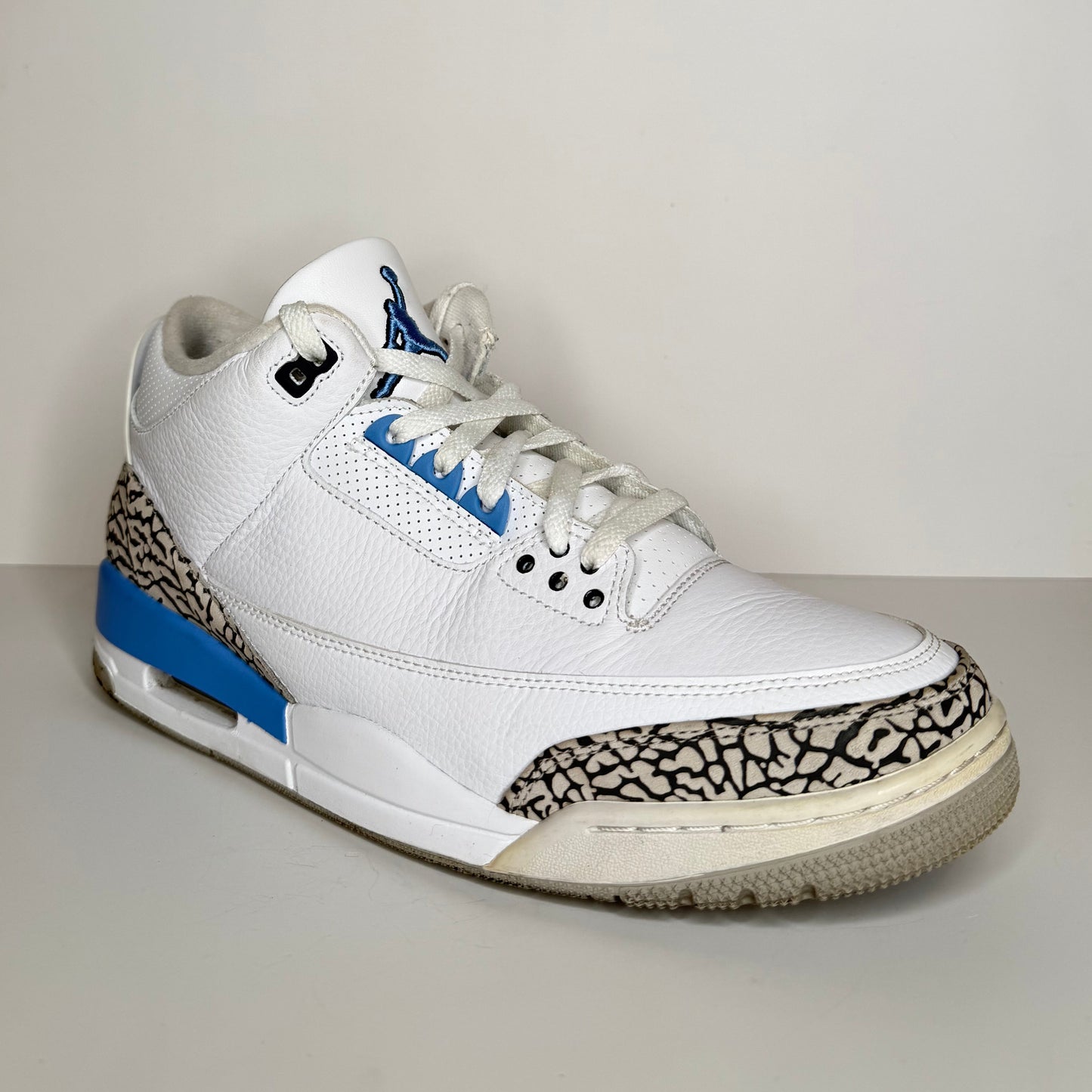 Jordan 3 UNC