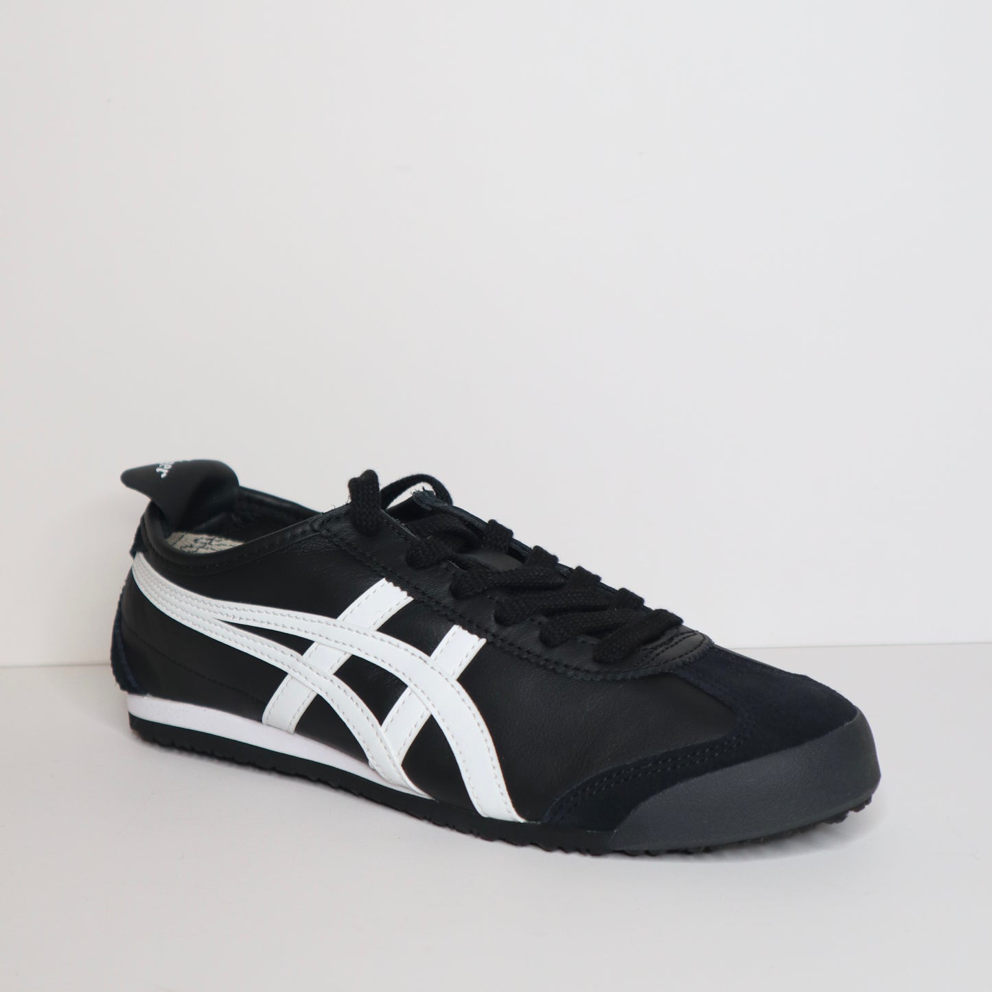 Onitsuka Tiger Mexico 66 Black/White
