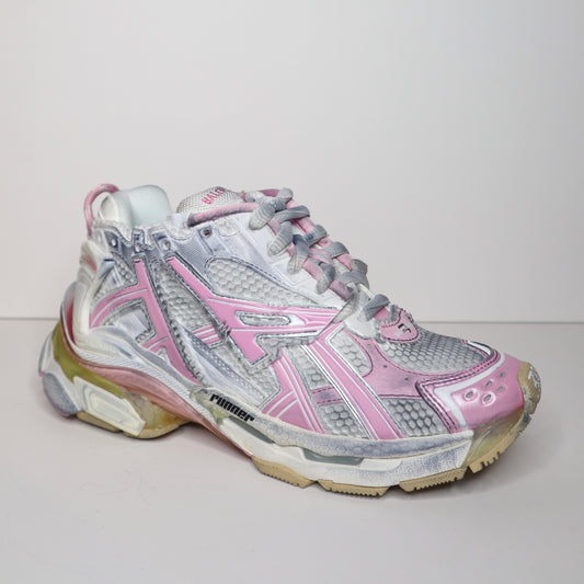 Balenciaga Runner Pink/White Sneaker