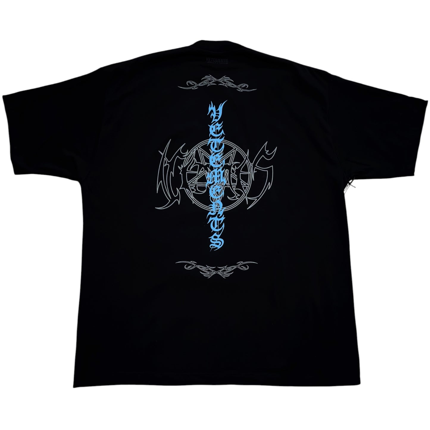 Vetements Pent Tee